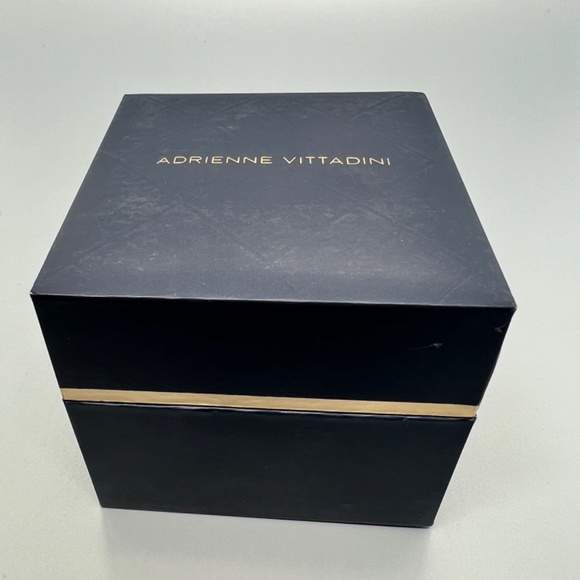 Adrienne  Vittadini Womens Diamond Watch main image 4